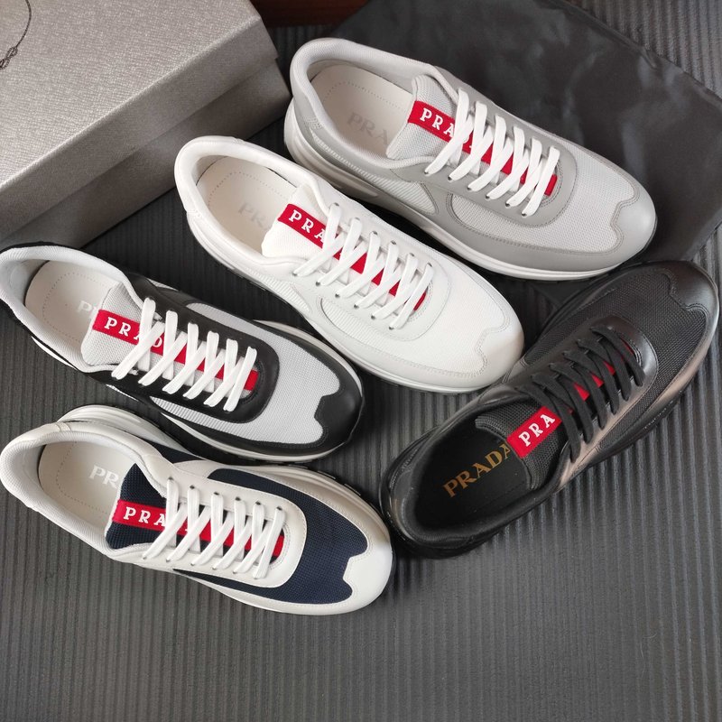 PRADA 그레이 메쉬 운동화 001-227403