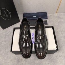Prada 프라다 사피아노 시리즈 남성 가죽 로퍼 001-227502
