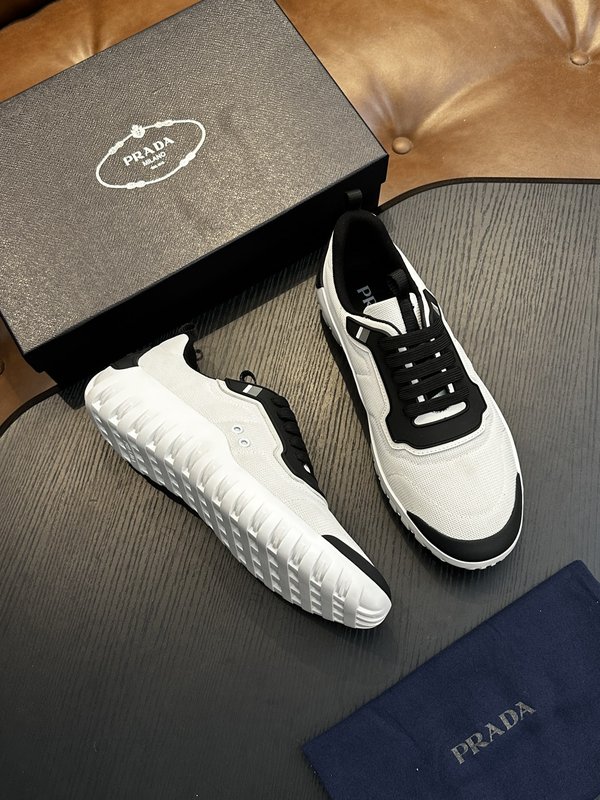 Prada 프라다 남성 나일론 운동화 001-227505