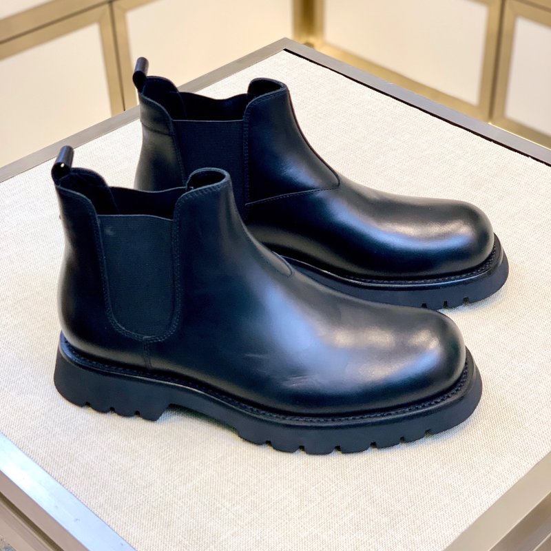 PRADA 클래식 라운드 토 남성 가죽 부츠 001-227555