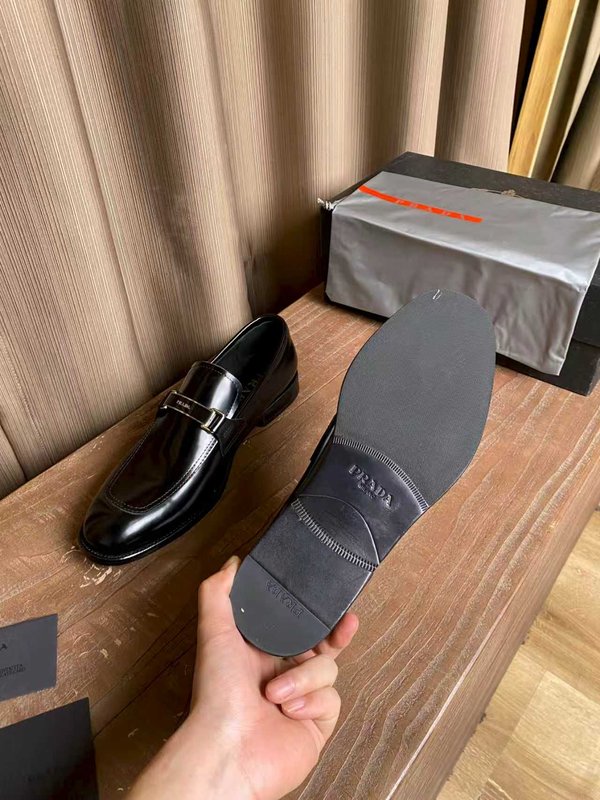 PRADA 남성 수입 송아지 가죽 구두 001-227568