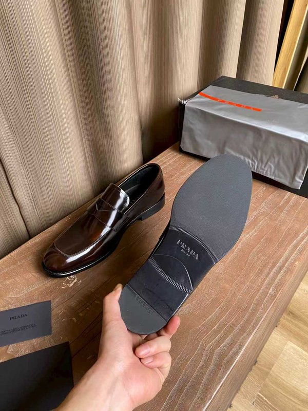 PRADA 남성 하이엔드 가죽오리진얼 복각 001-227573