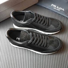 프라다 507 블랙 로우톱 운동화 001-227583