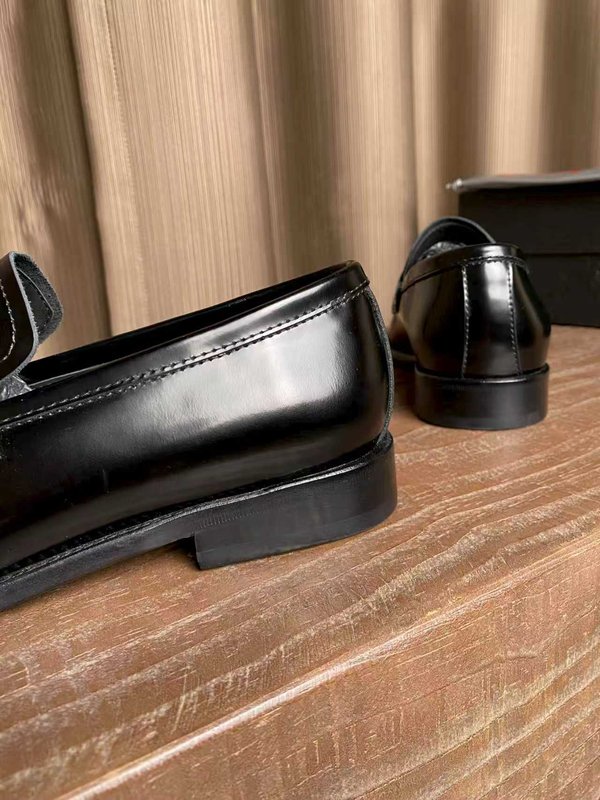 PRADA 남성 수입 소가죽 구두 001-227586