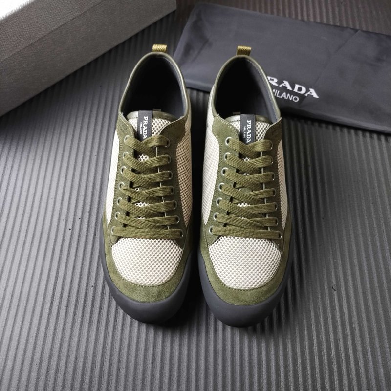 PRADA 프라다 그린 로우톱 스니커즈 001-227636