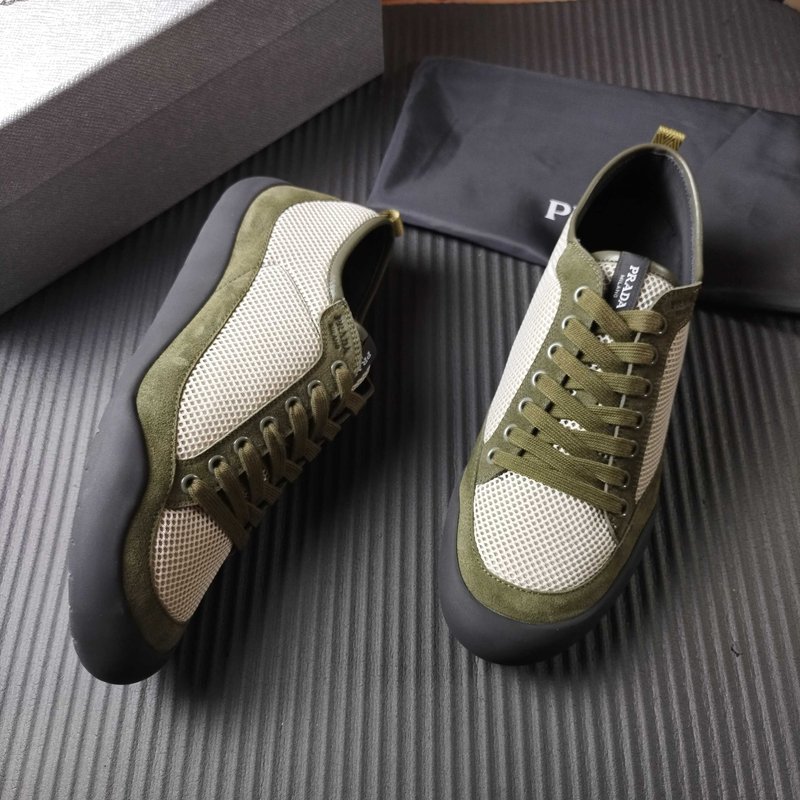 PRADA 프라다 그린 로우톱 스니커즈 001-227636