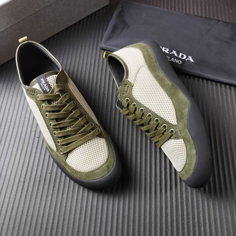 PRADA 프라다 그린 로우톱 스니커즈 001-227636