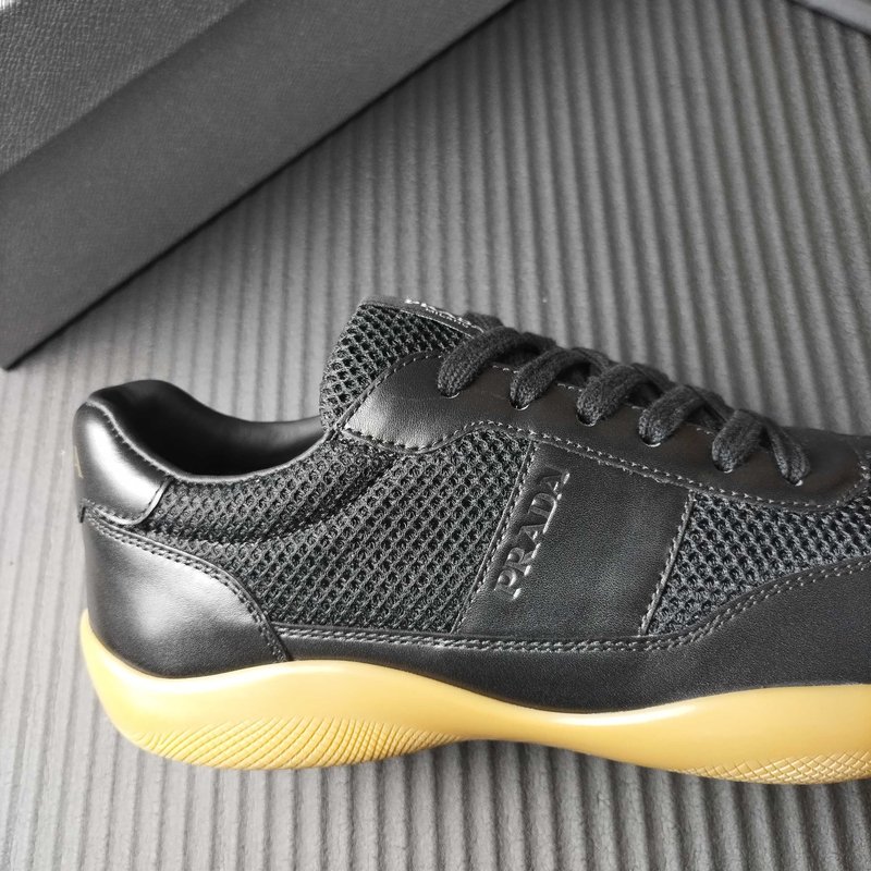 프라다 PRADA 클래식 캐주얼 운동화 001-227659