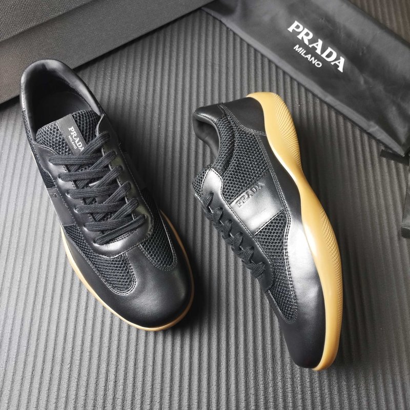 프라다 PRADA 클래식 캐주얼 운동화 001-227659