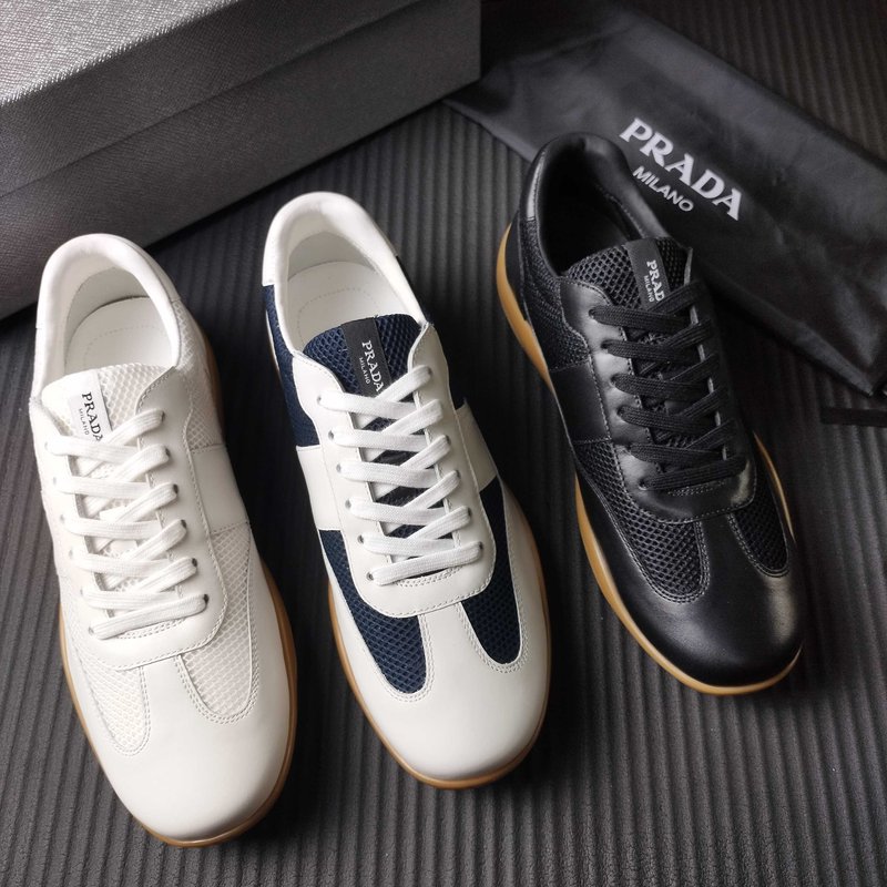 프라다 PRADA 클래식 캐주얼 운동화 001-227659