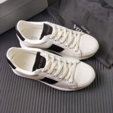 PRADA 프라다 클래식 블랙 화이트 스니커즈 001-227693