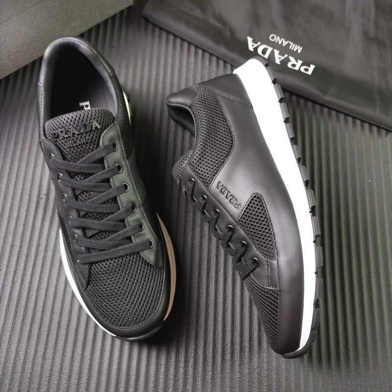 PRADA 블랙 메쉬 운동화 001-227695