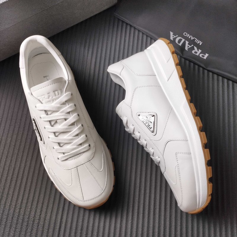 PRADA 프라다 화이트 레저 스니커즈 001-227699