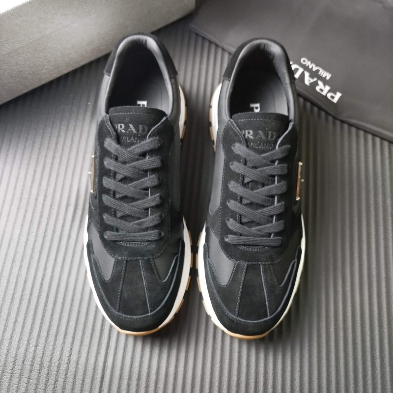 PRADA 프라다 검은색 패브릭 운동화 001-227706