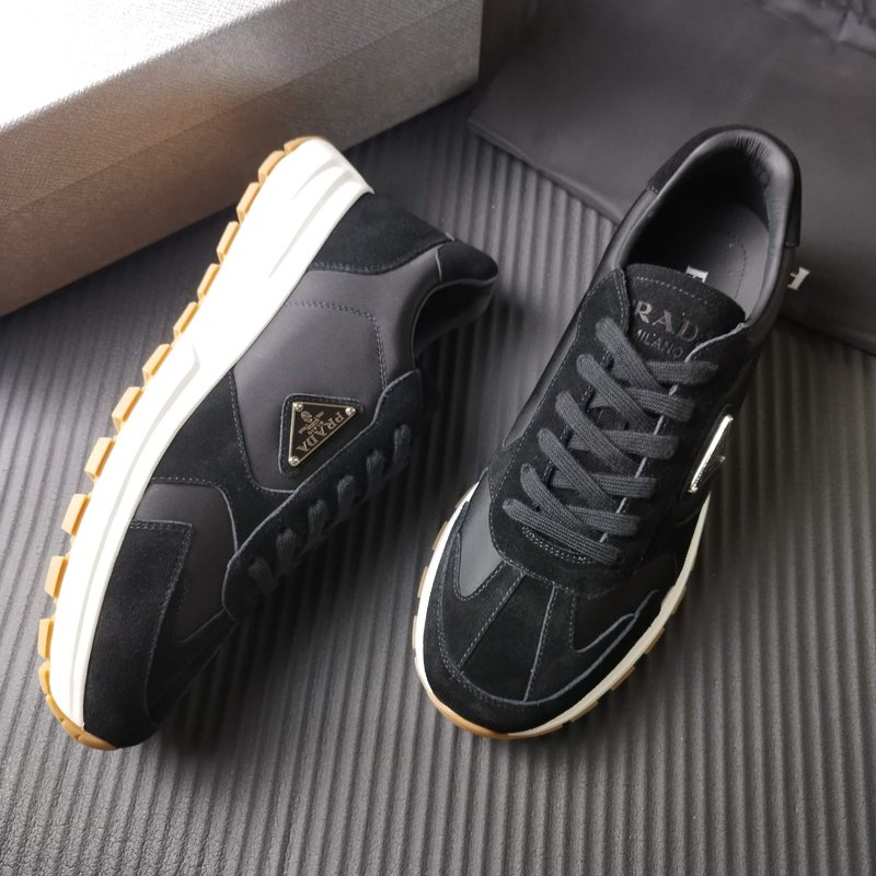 PRADA 프라다 검은색 패브릭 운동화 001-227706