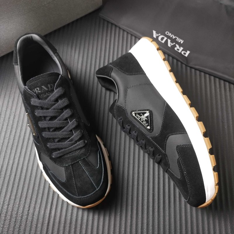 PRADA 프라다 검은색 패브릭 운동화 001-227706