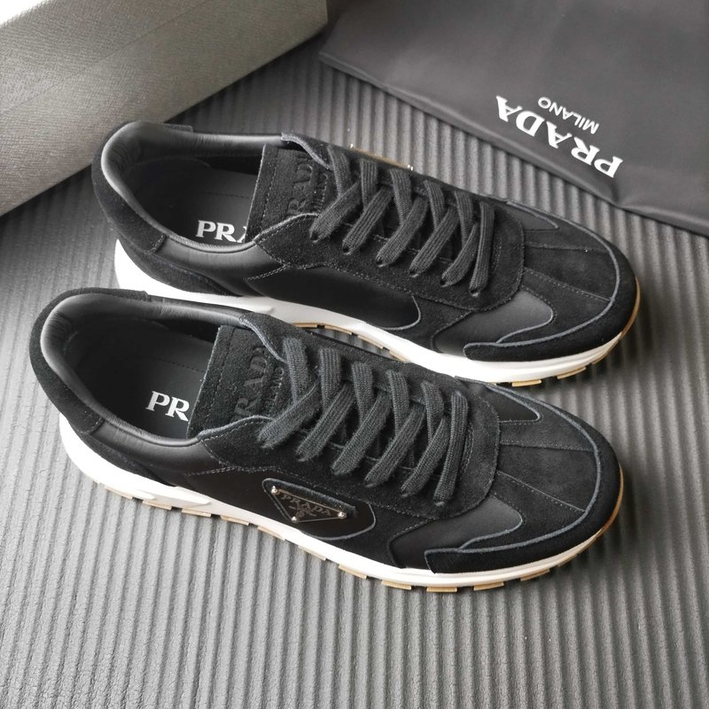 PRADA 프라다 검은색 패브릭 운동화 001-227706