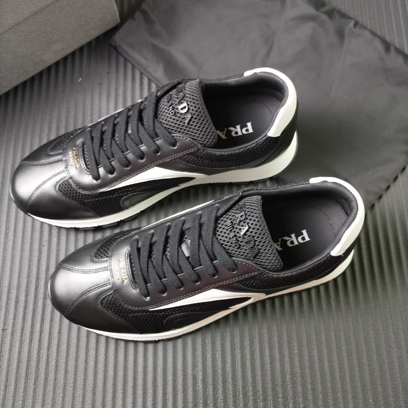 PRADA 블랙 메쉬 운동화 001-227708