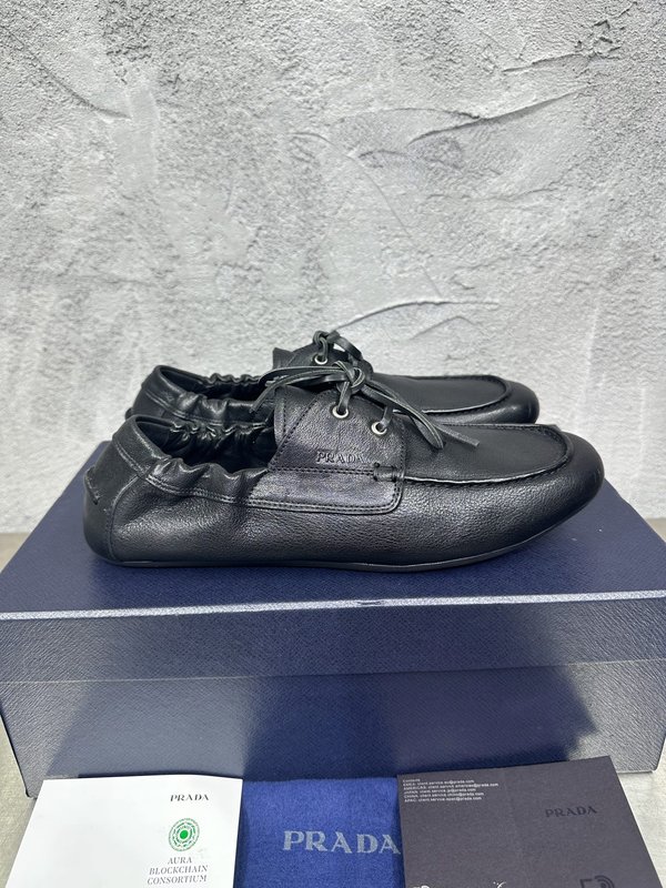 PRADA 레트로 남성 레이어드 캐주얼 가죽슈즈 001-227717