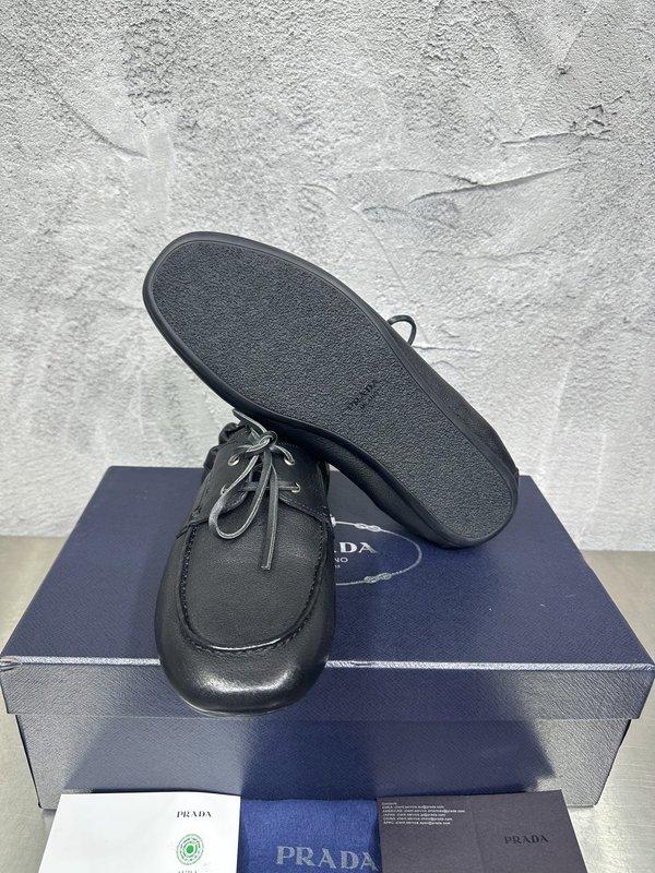 PRADA 레트로 남성 레이어드 캐주얼 가죽슈즈 001-227717