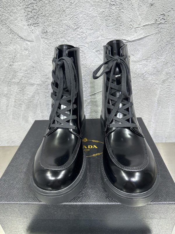 PRADA 레이스 업 가죽 나이트 부츠 001-227729