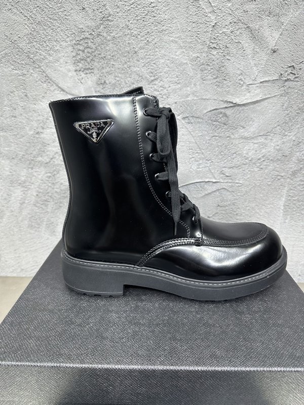 PRADA 레이스 업 가죽 나이트 부츠 001-227729