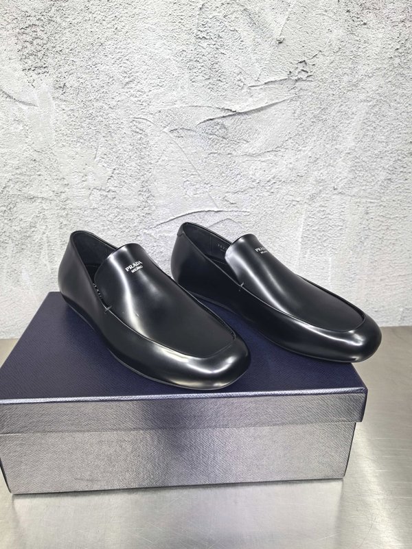 PRADA 남성 클래식 빈티지 몽크 로퍼 구두 001-227730