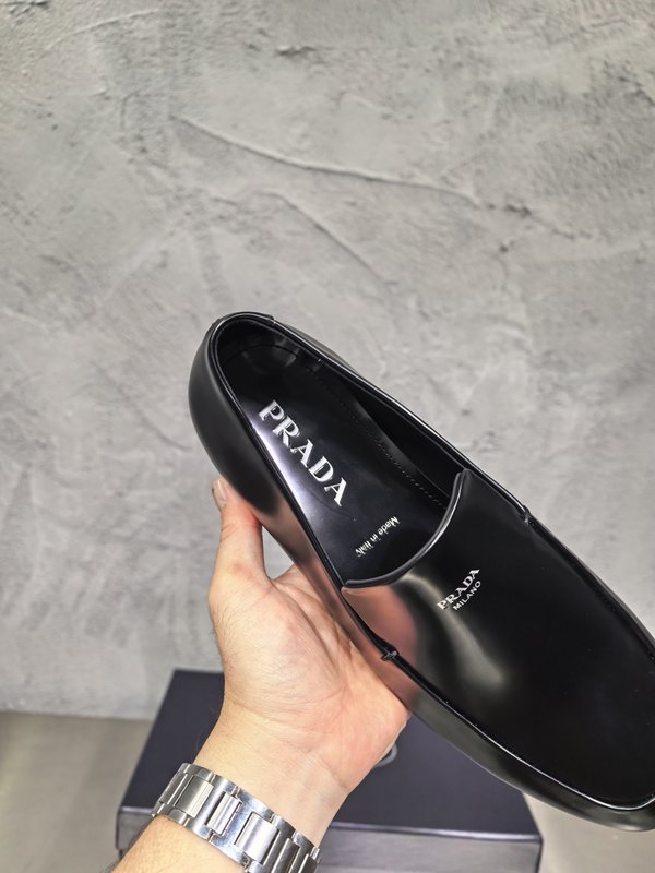 PRADA 남성 클래식 빈티지 몽크 로퍼 구두 001-227730