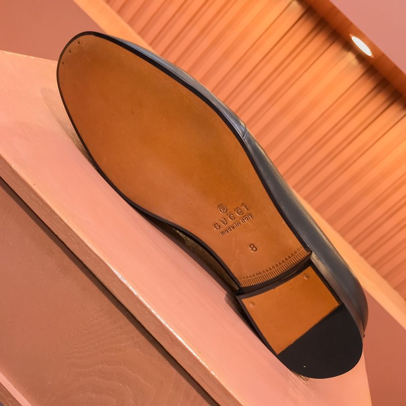 Gucci 오리지널 소가죽 안감 가죽 구두 001-227757