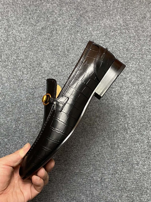 GUCCI 구찌 가죽 바닥 수입 소가죽 구두 001-227772
