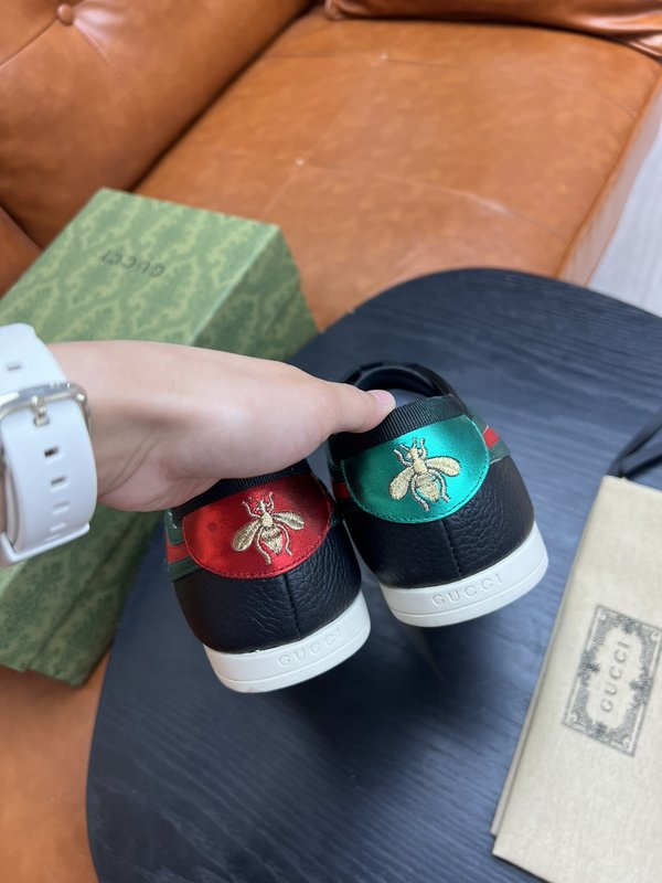 Gucci 빈티지 캐주얼 운동화 남성화 001-227775