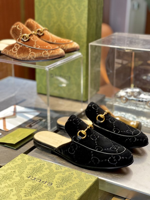GUCCI 남성 여름 뮬 슬리퍼 001-227789