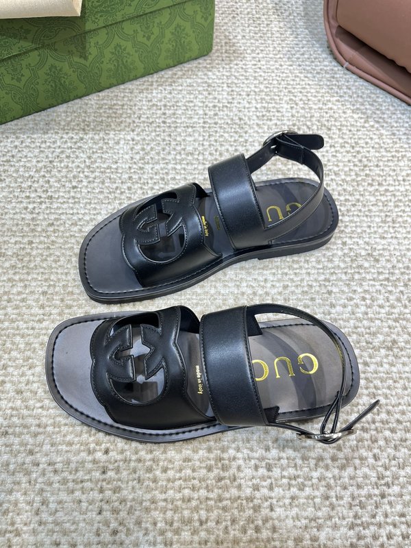 GUCCI 여름 남성 소가죽 슬리퍼 001-227795