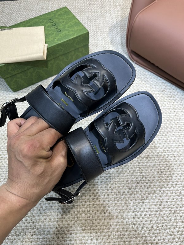 GUCCI 여름 남성 소가죽 슬리퍼 001-227795