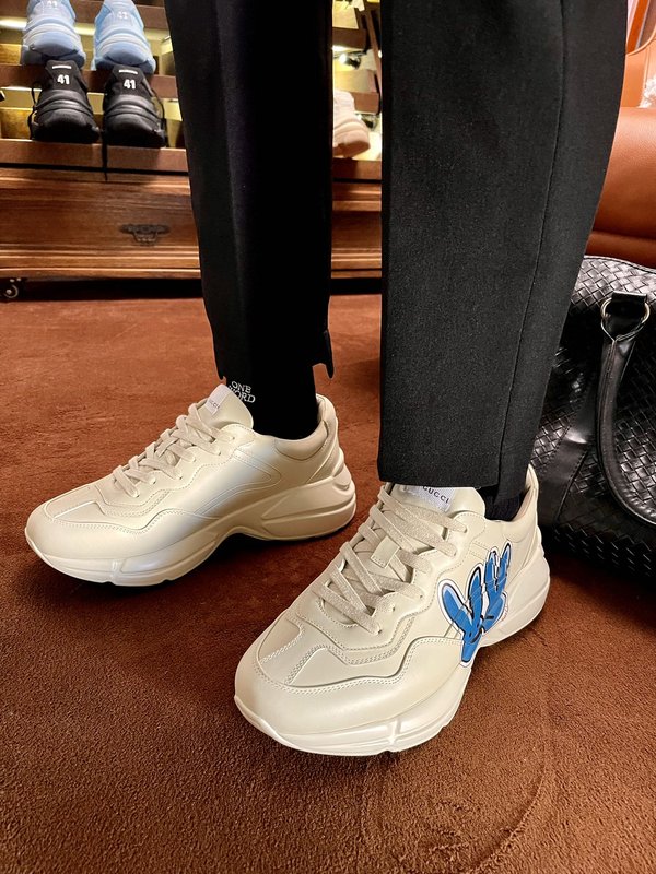 Gucci 구치 2023 토끼 한정판 Rhyton 운동 001-227829