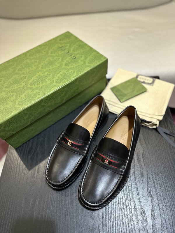 구찌 에필로그 시리즈 남성 가죽 로퍼 001-227835