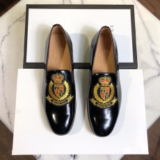 Gucci 클래식 가죽 바닥 구두 001-227869