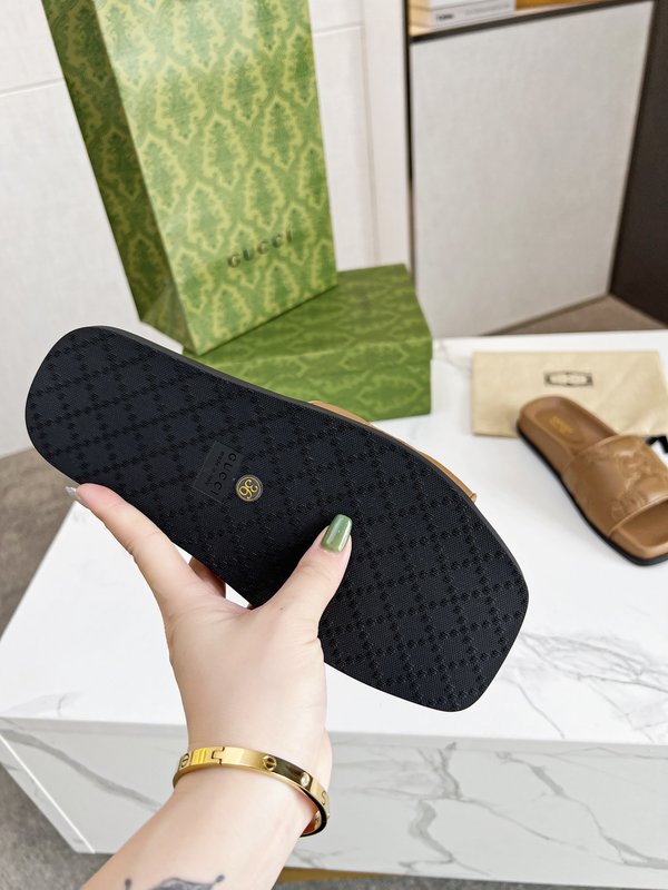 구찌 GUCCI 신상 수입 양가죽 슬리퍼 001-227874