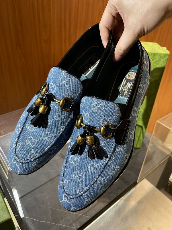 GUCCI 말비트 장식 남성 로퍼 001-227878