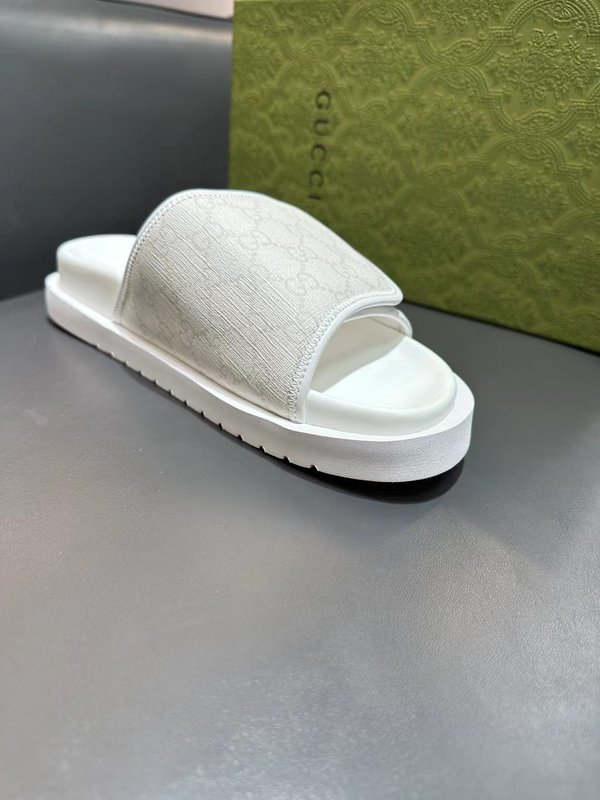 GUCCI 화이트 플랫폼 슬리퍼 001-227882