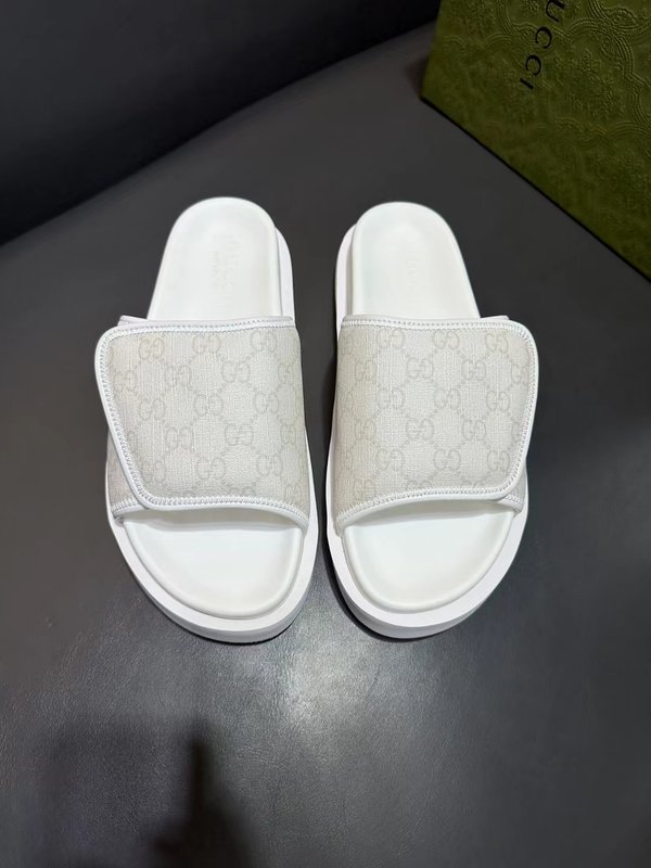 GUCCI 화이트 플랫폼 슬리퍼 001-227882