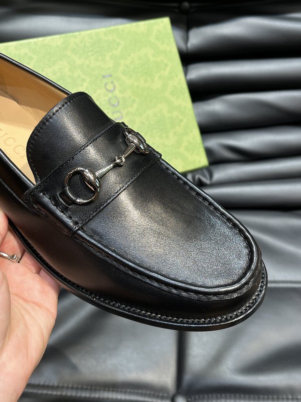 GUCCI 남성 정장 캐주얼 가죽 신발 001-227883