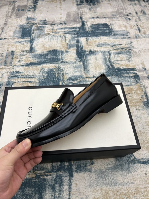 Gucci 남성 정장 로퍼 소가죽 더블 G 로고 001-227887