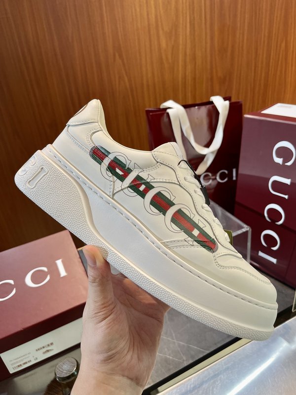 GUCCI 구찌 남녀공용 두꺼운 바닥 운동화 001-227894