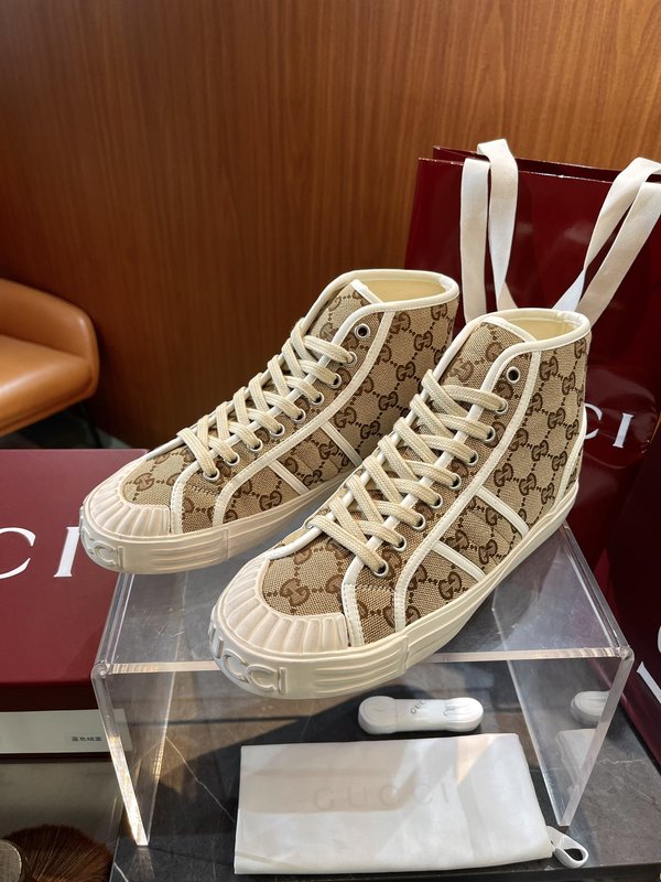 GUCCI 남성 리도 시리즈 GG 캔버스 운동화 001-227895