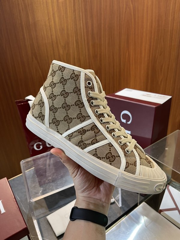 GUCCI 남성 리도 시리즈 GG 캔버스 운동화 001-227895