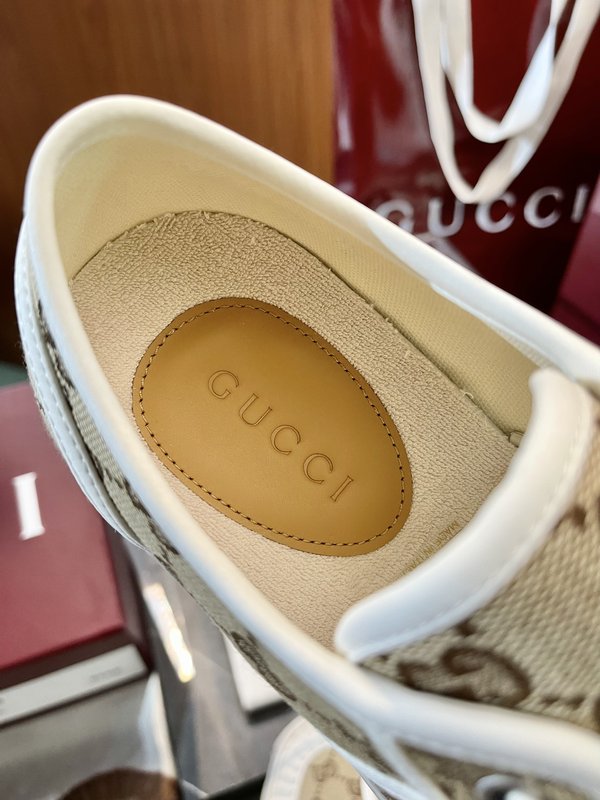 GUCCI 남성 리도 시리즈 GG 캔버스 운동화 001-227895