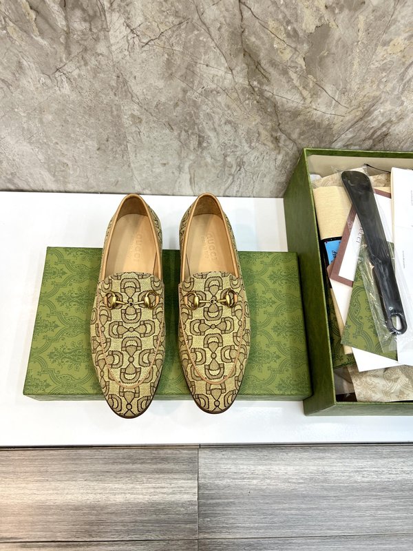 GUCCI 구찌 남성 패션 캐주얼 가죽 신발 001-227897