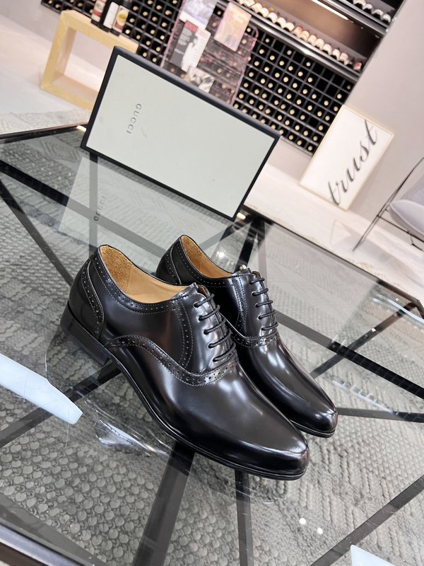Gucci 구치 남성 가죽 구두 001-227921