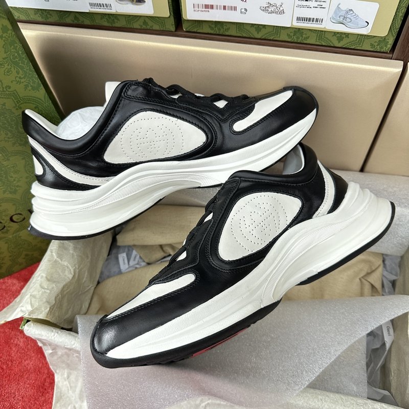 Gucci Run 5D 프린팅 레더 런닝화 001-227928